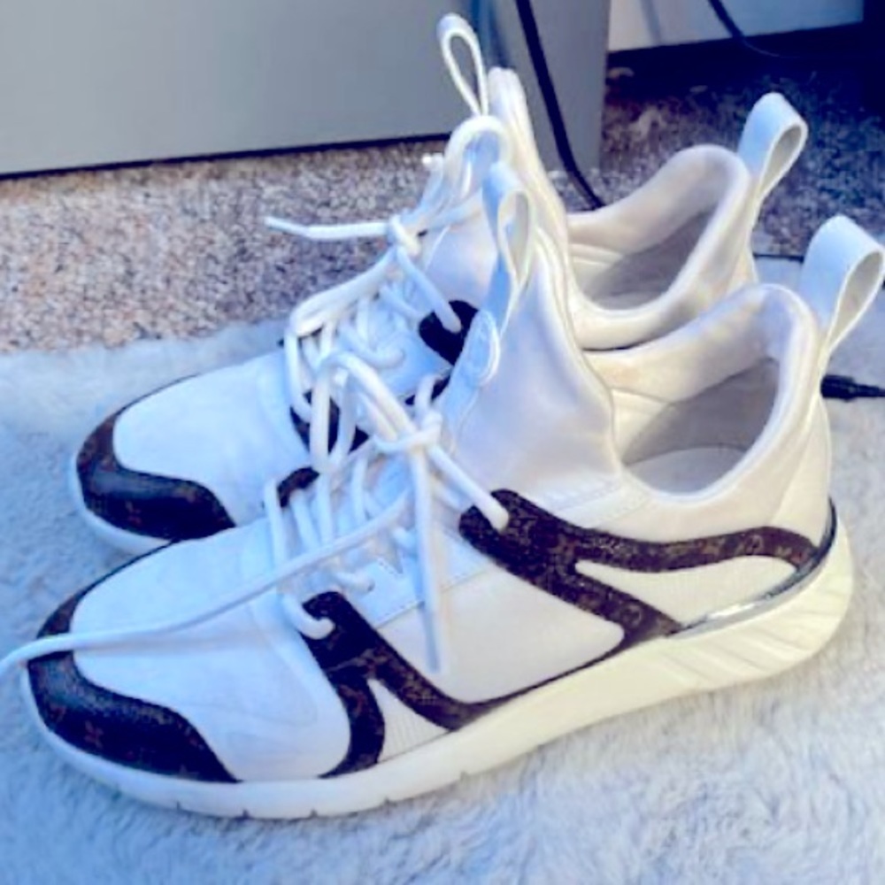 Louis Vuitton Unisex sneakers